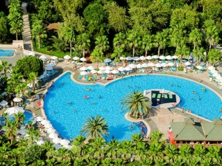 DELPHIN BOTANIK HOTEL